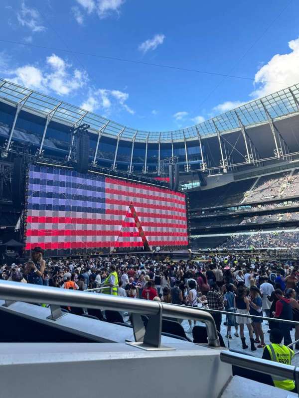 Tottenham Hotspur Stadium, section: 103, row: 5, seat: 75