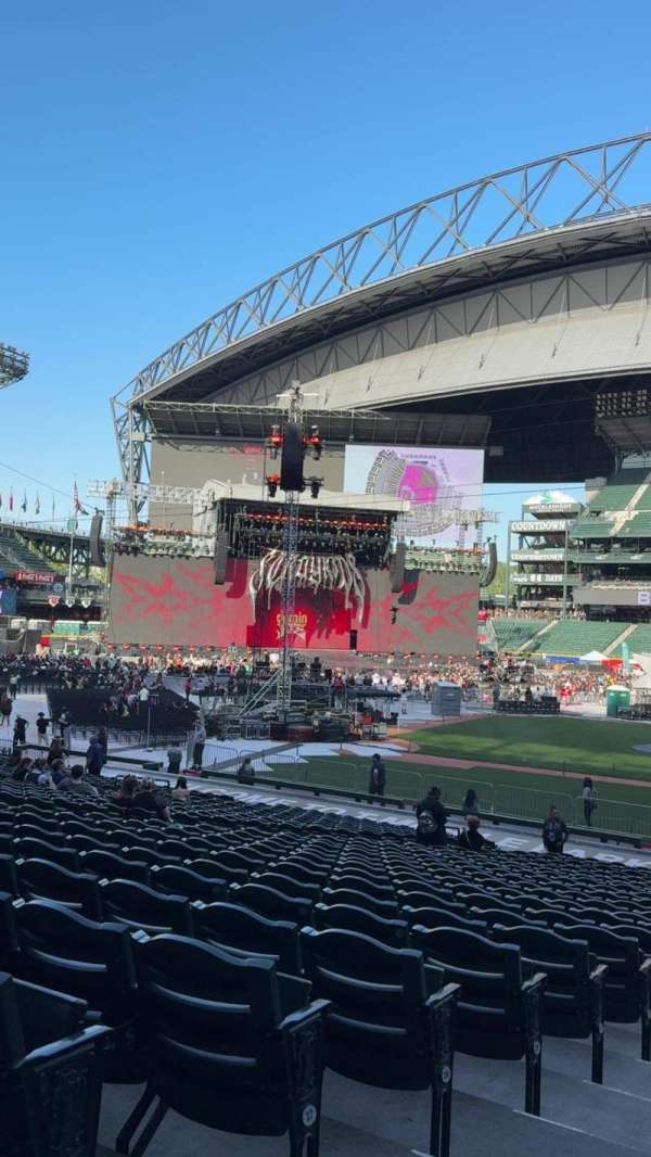 T-Mobile Park, section: 147, row: 16, seat: 6
