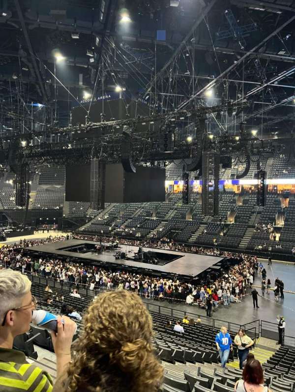 Accor Arena, section: Gradin R, row: 4, seat: 13
