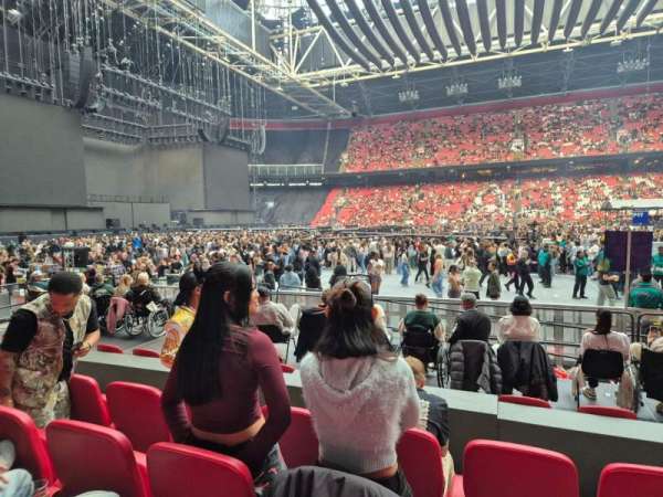 Johan Cruijff ArenA, section: 106, row: 4, seat: 177