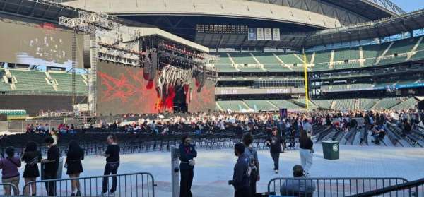 T-Mobile Park, section: 146, row: 6, seat: 15