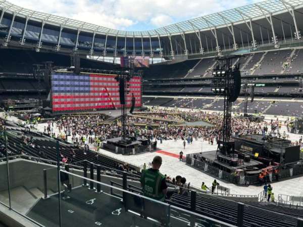 Tottenham Hotspur Stadium, section: 260, row: 31, seat: 416
