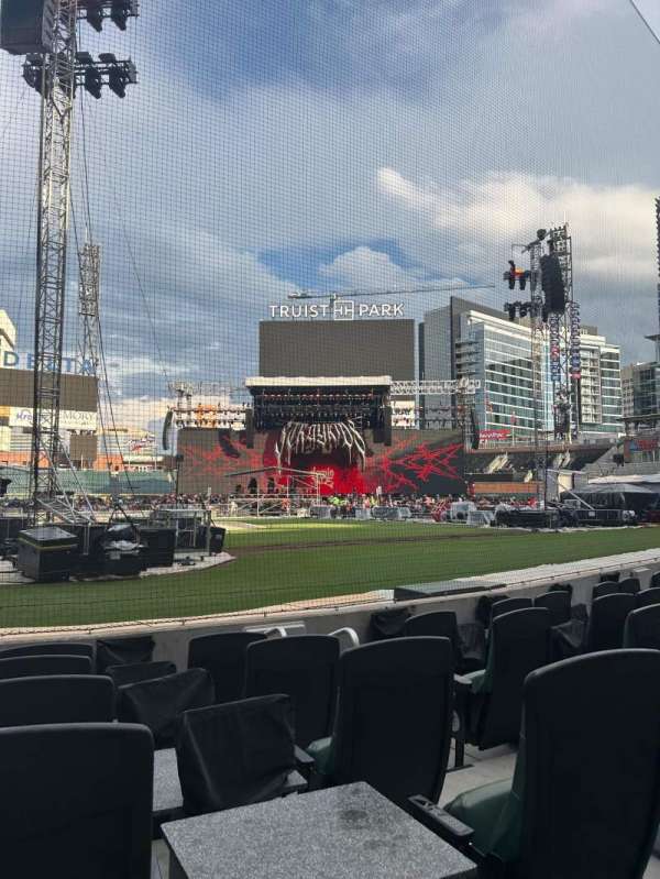 Truist Park, section: 25, row: 6, seat: 3