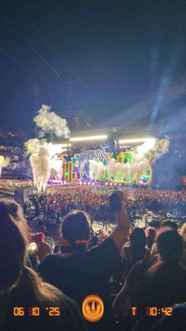 Truist Park, section: 114, row: 9, seat: 7