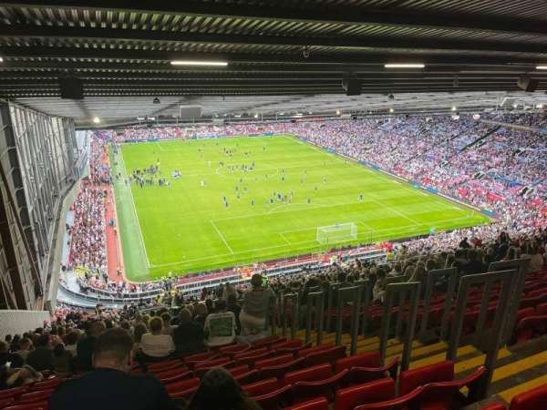 Old Trafford, section: E331, row: 39, seat: 172