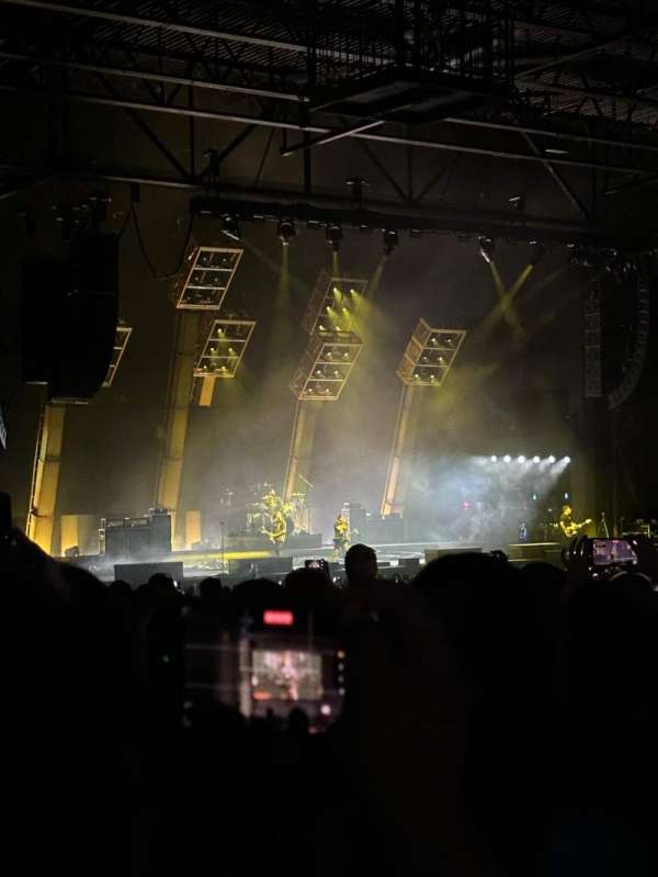 Dos Equis Pavilion, section: 204, row: v, seat: 22