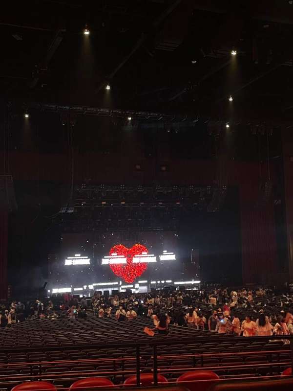Peacock Theater, section: Loge Left, row: D, seat: 503