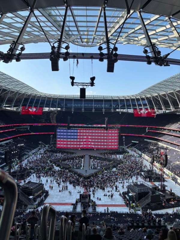Tottenham Hotspur Stadium, section: 452, row: 65, seat: 214