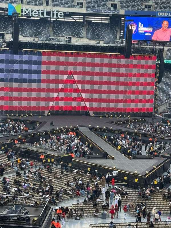 MetLife Stadium, section: 229, row: 11, seat: 5