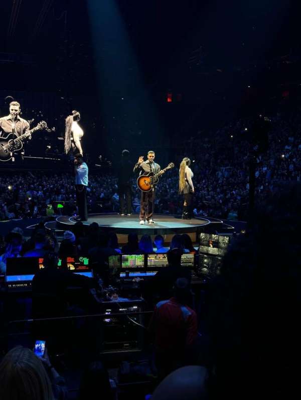 Little Caesars Arena, section: 116, row: 5, seat: 7
