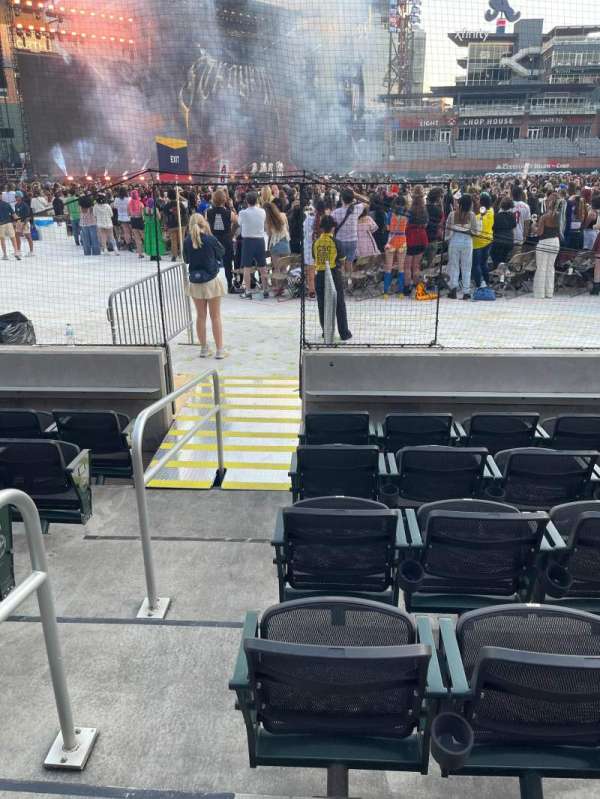 Truist Park, section: 37, row: 6, seat: 12