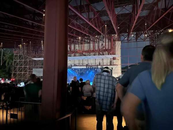 Riverbend Music Center, section: 900, row: TT, seat: 901