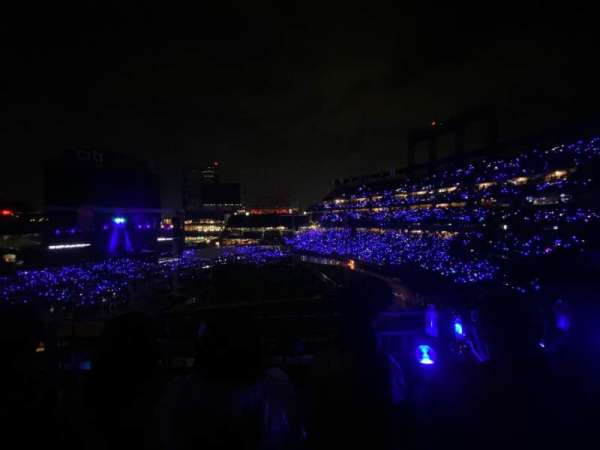 Citi Field, section: 326, row: 2, seat: 9