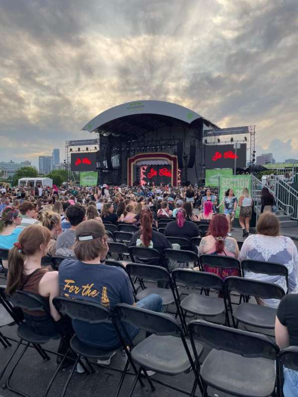 Huntington Bank Pavilion at Northerly Island, section: 306, row: S, seat: 4