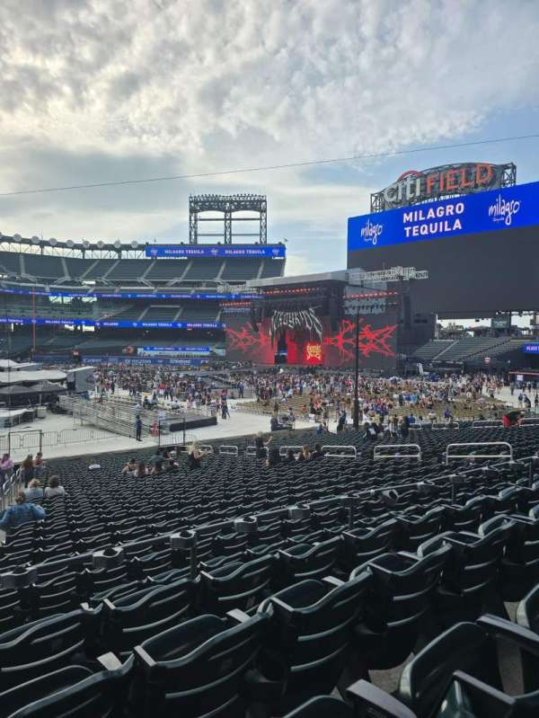 Citi Field, section: 110, row: 26, seat: 2