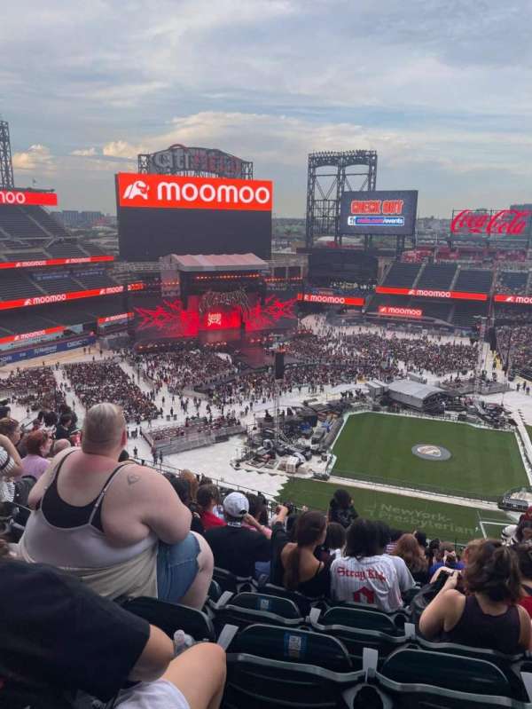 Citi Field, section: 520, row: 11, seat: 5