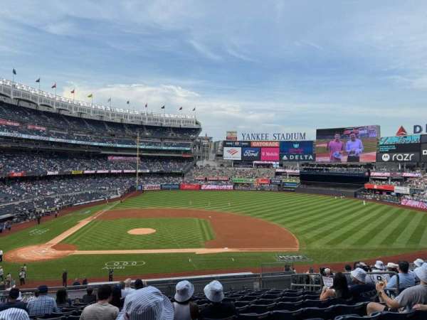 Yankee Stadium, section: 216, row: 12, seat: 9