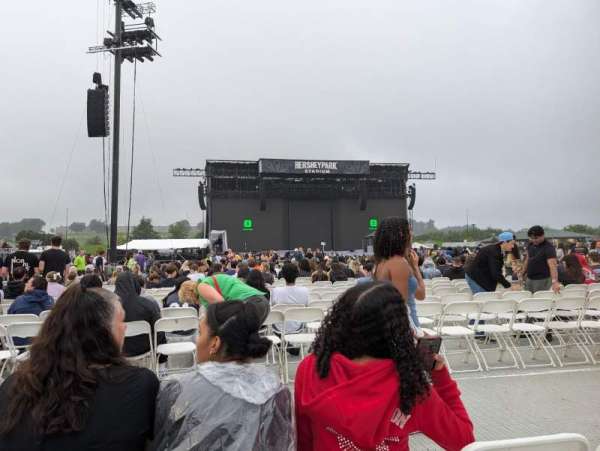 Hershey Park Stadium, section: Q, row: 3, seat: 23