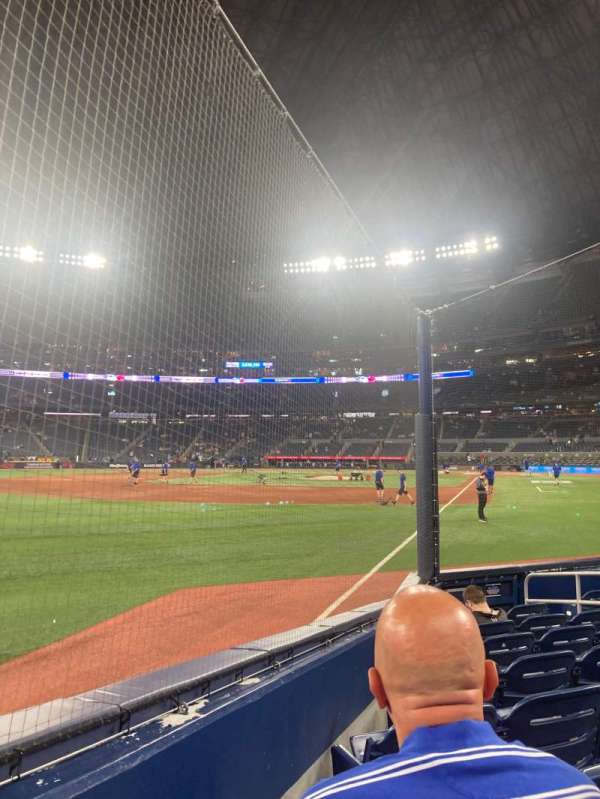 Rogers Centre, section: 138, row: 9, seat: 11