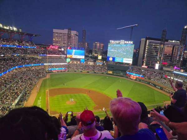 Truist Park, section: 422, row: 7, seat: 26