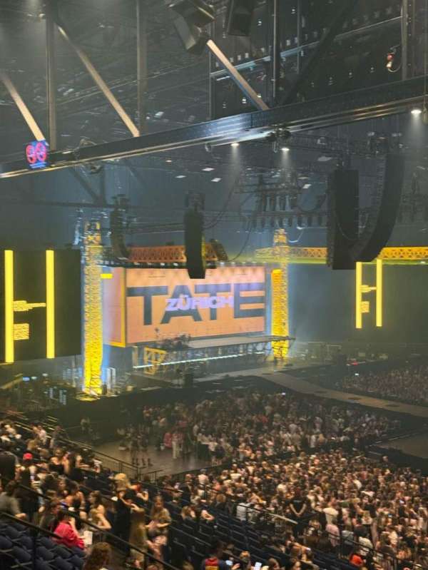 Hallenstadion, section: W2, row: 47, seat: 36