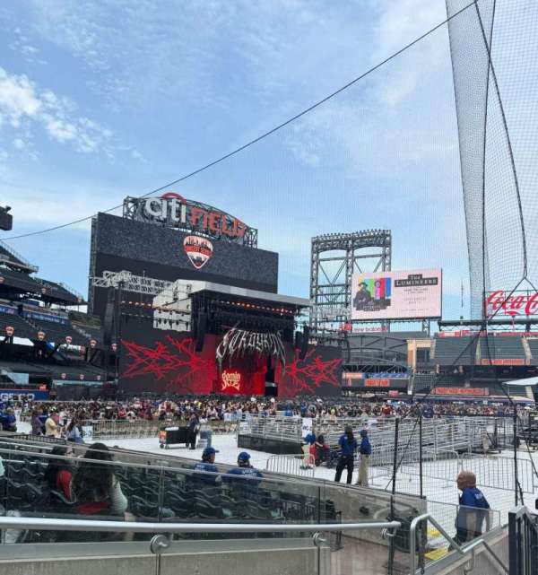 Citi Field, section: 124, row: 5, seat: 12