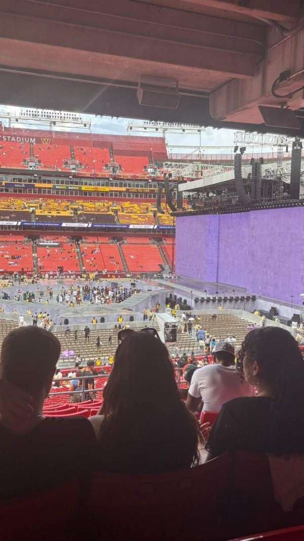 Northwest Stadium, section: 221, row: 10, seat: 18