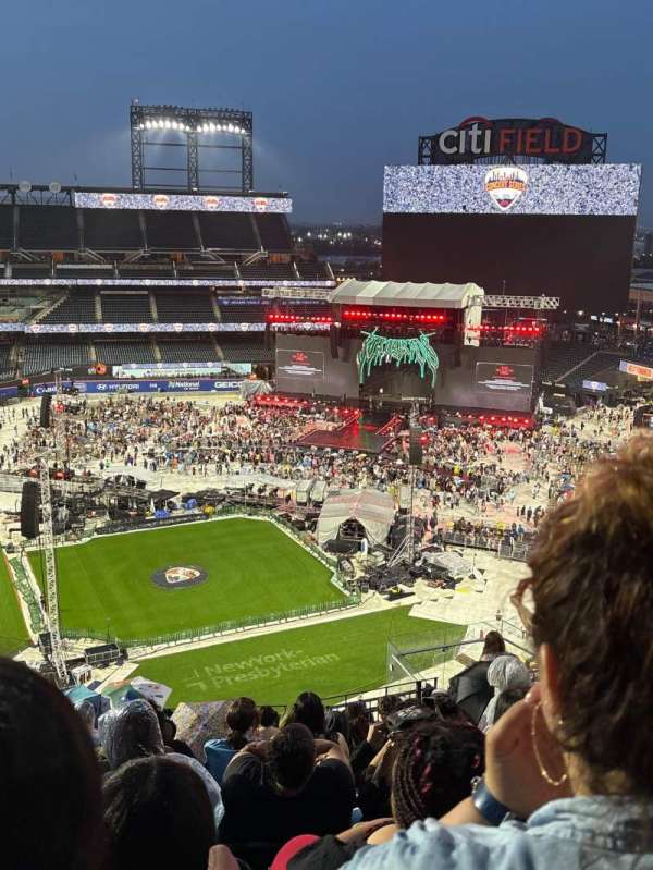 Citi Field, section: 510, row: 11, seat: 13