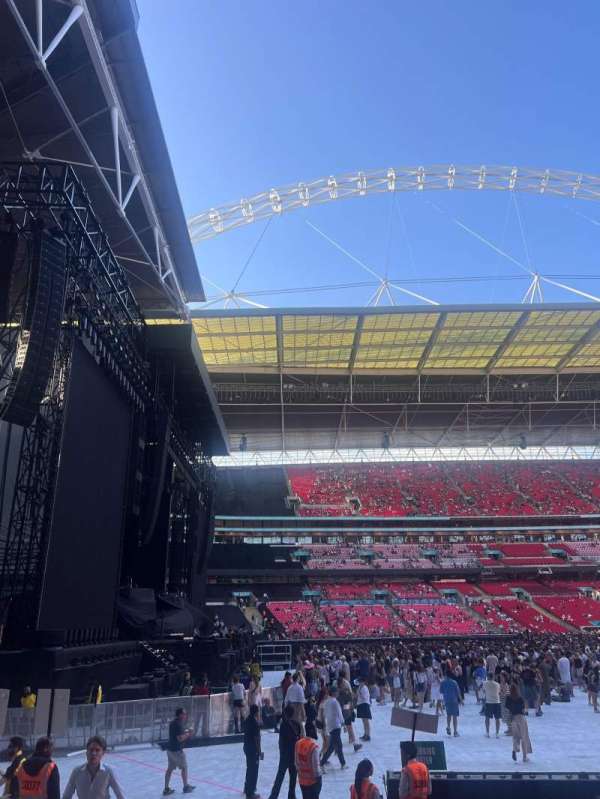 Wembley Stadium, section: 127, row: 12, seat: 117