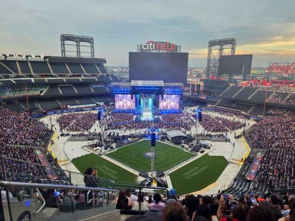 Citi Field, section: 514, row: 11