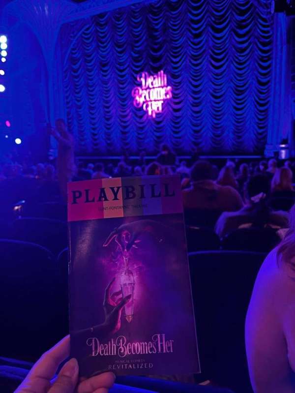 Lunt-Fontanne Theatre, section: Orchestra R, row: Q, seat: 12