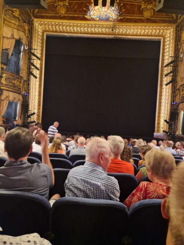 Theatre Royal Haymarket, section: Stalls, row: P, seat: 9