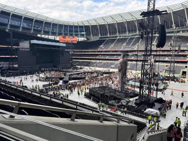 Tottenham Hotspur Stadium, section: 260, row: 34, seat: 432