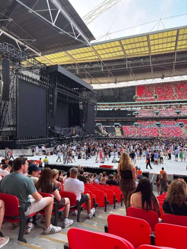 Wembley Stadium, section: 125, row: 20, seat: 66