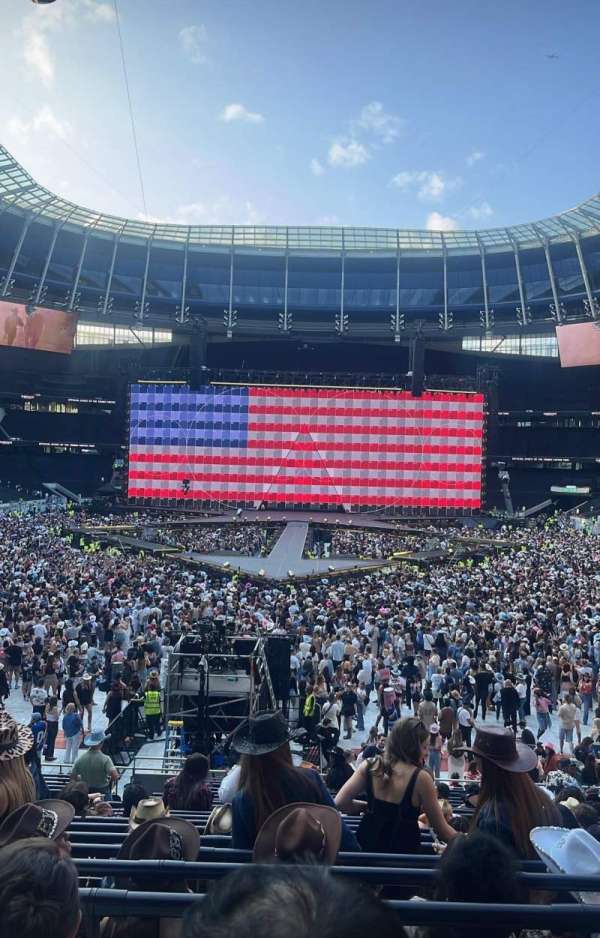 Tottenham Hotspur Stadium, section: 254, row: 21, seat: 210