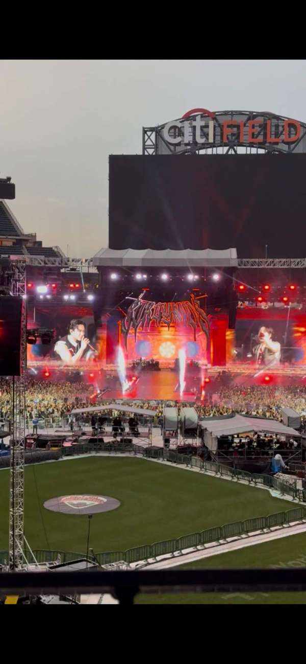 Citi Field, section: 18, row: 1, seat: 12