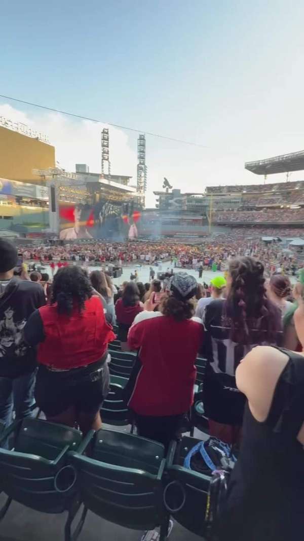 Truist Park, section: 140, row: 8, seat: 15