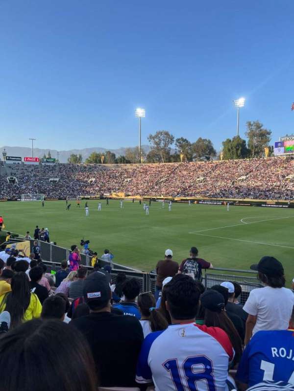 Rose Bowl, section: 22-L, row: 13, seat: 6