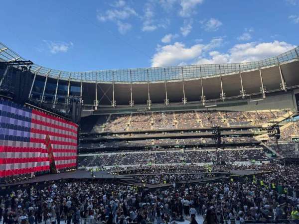 Tottenham Hotspur Stadium, section: Suite 212, row: 21, seat: 109
