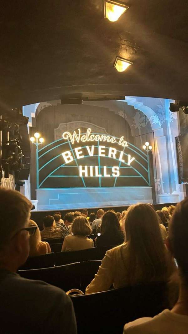 Trafalgar Theatre, section: Stalls, row: M, seat: 26