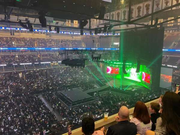 United Center, section: 302, row: 3, seat: 1