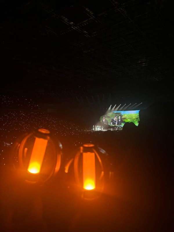 Tacoma Dome, section: 115, row: P, seat: 14-15