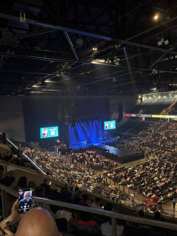 Rudolf Weber Arena, section: 214, row: L, seat: 5