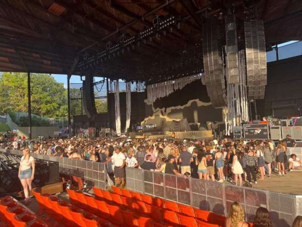 Alpine Valley Music Theatre, section: 203, row: U, seat: 22
