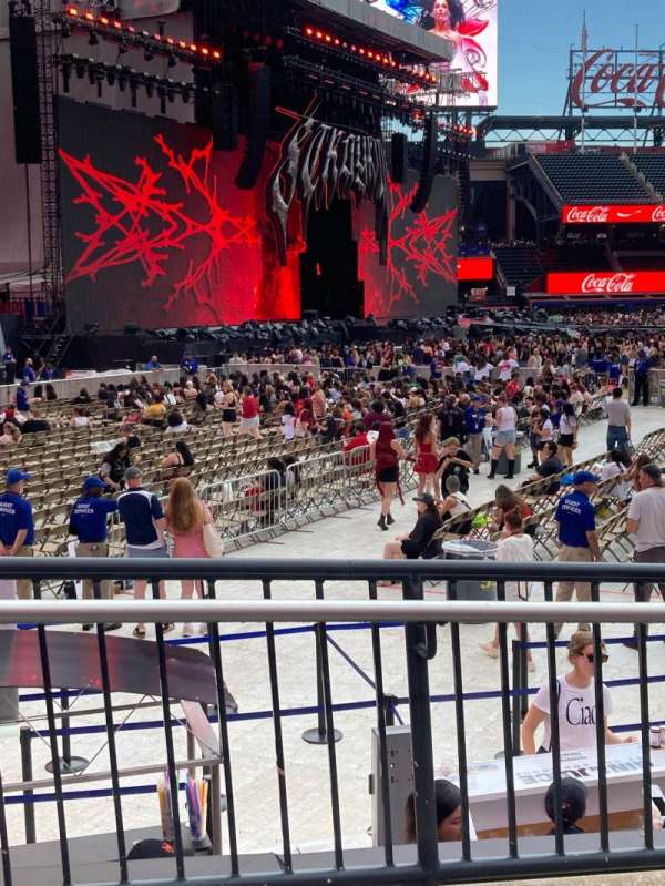 Citi Field, section: 128, row: 12, seat: 18