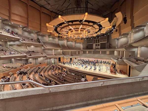 Roy Thomson Hall, section: R6, row: B, seat: 12