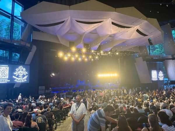 Saratoga Performing Arts Center, section: 9, row: BB, seat: 17