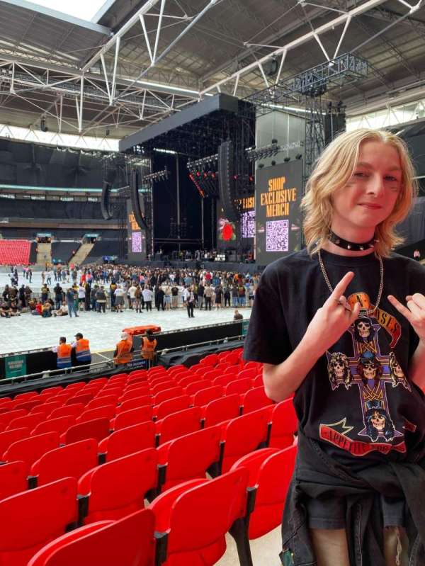Wembley Stadium, section: 143, row: 14, seat: 260