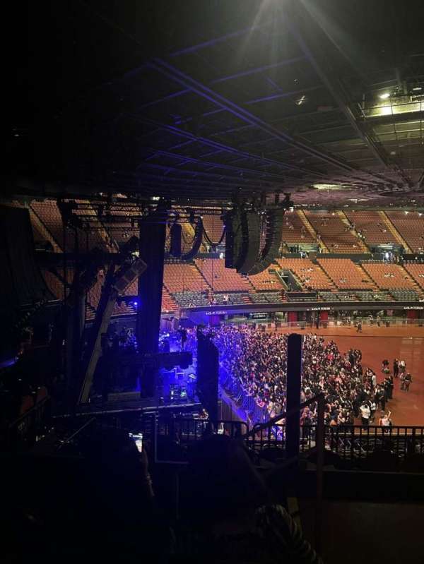 Kia Forum, section: 223, row: 4, seat: 13