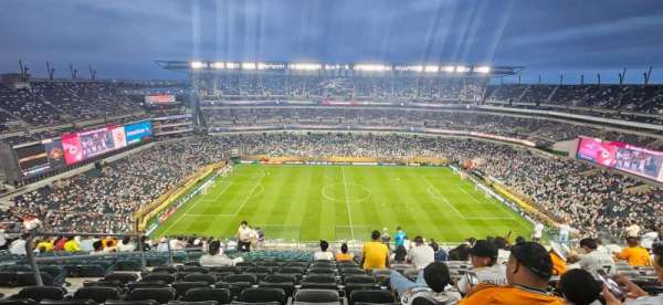 Lincoln Financial Field, section: 201, row: 21, seat: 35